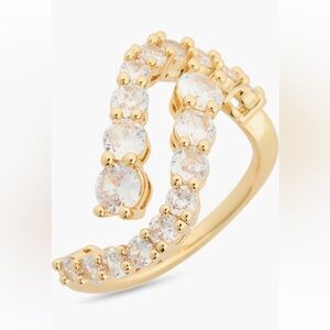 NWT Size 6 Nordstrom Rack “Curved CZ Ring”